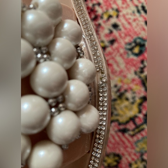 Kelly & Katie Pearl Cluster and Rhinestone Slides - SZ 8 - Picture 5 of 5